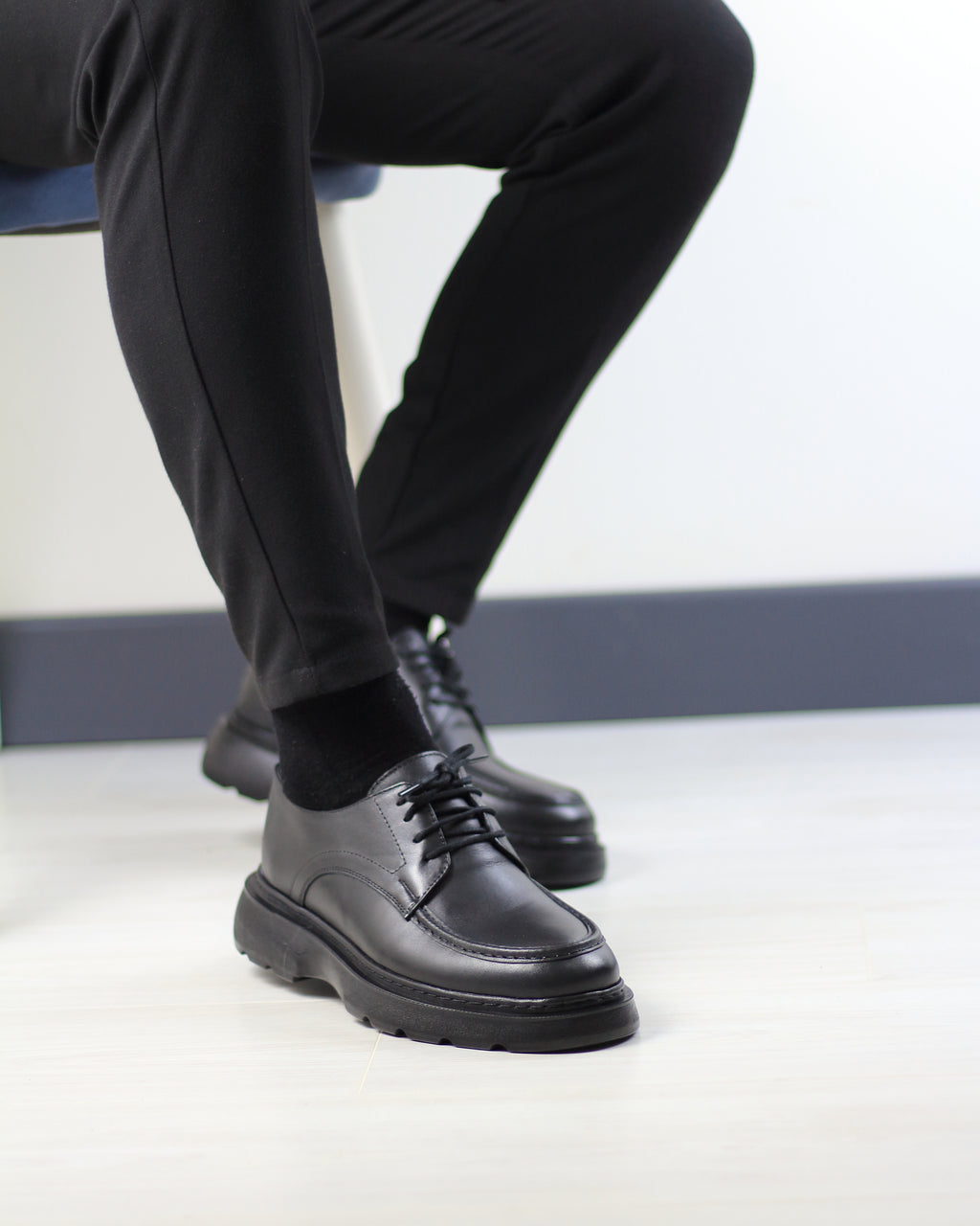 SİYAH DERİ ERKEK KLASİK AYAKKABI