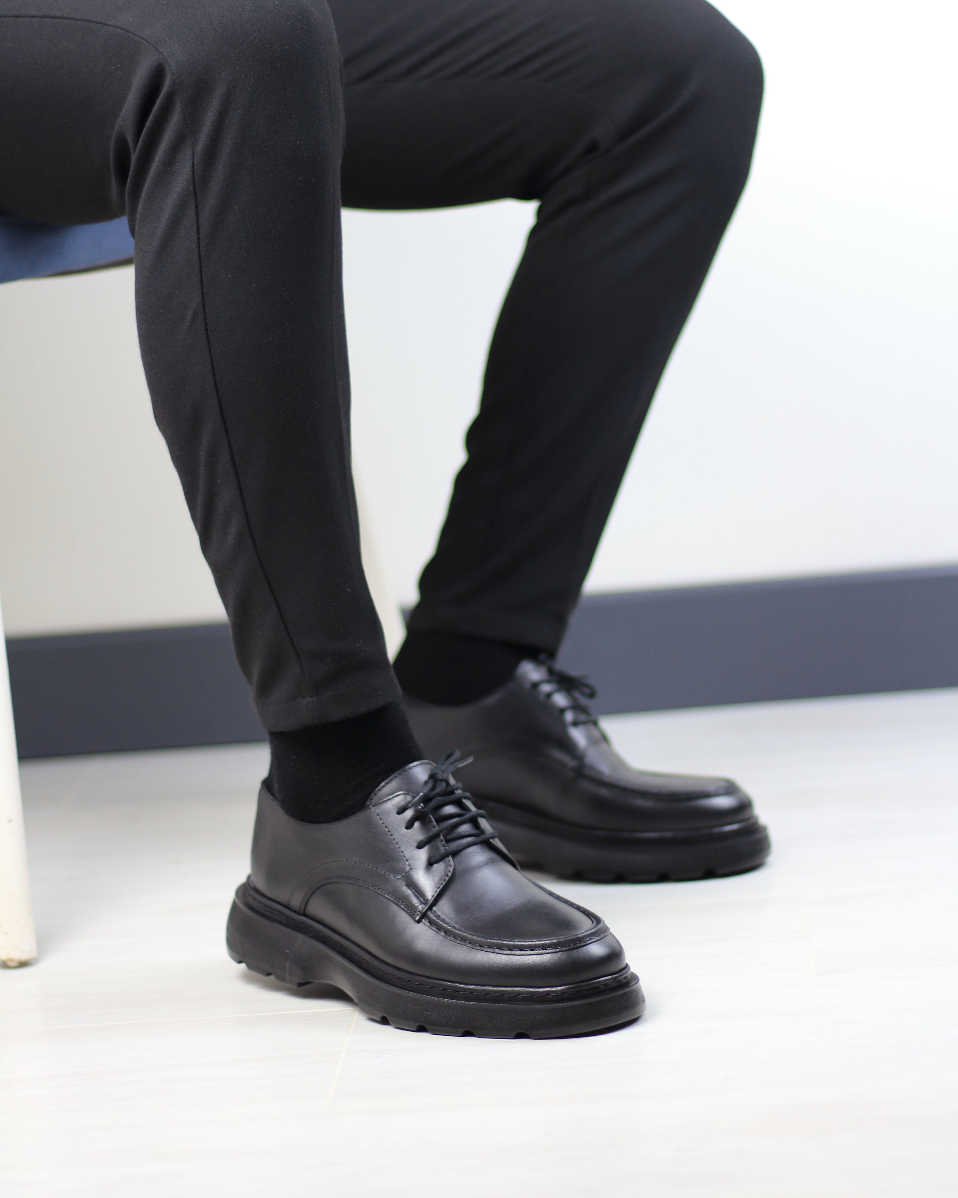 SİYAH DERİ ERKEK KLASİK AYAKKABI